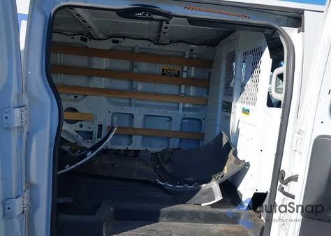 2015 Ford Transit-250 z USA, uszkodzony, nr VIN 1FTNR1ZMXFKB03608